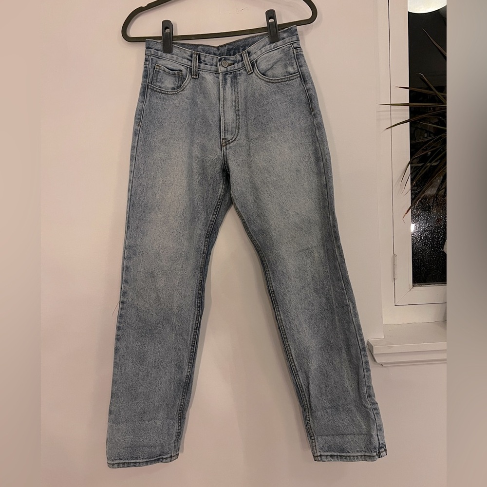 Brandy Melville mid rise straight jeans M (one size in brandy melville)